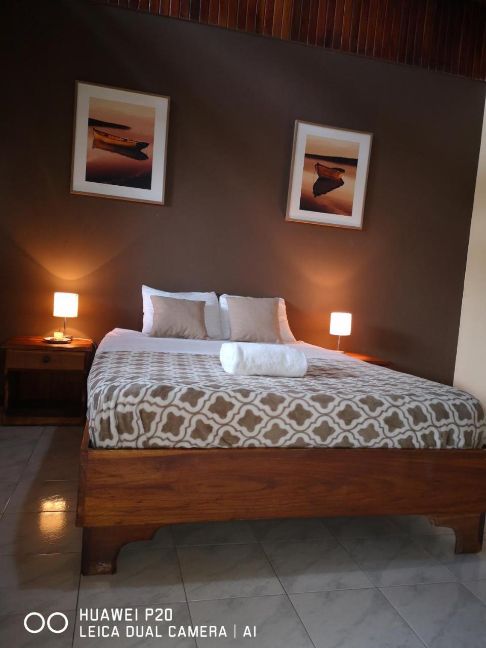 Morpheus Exotica Lodge Puerto Viejo de Talamanca Dış mekan fotoğraf